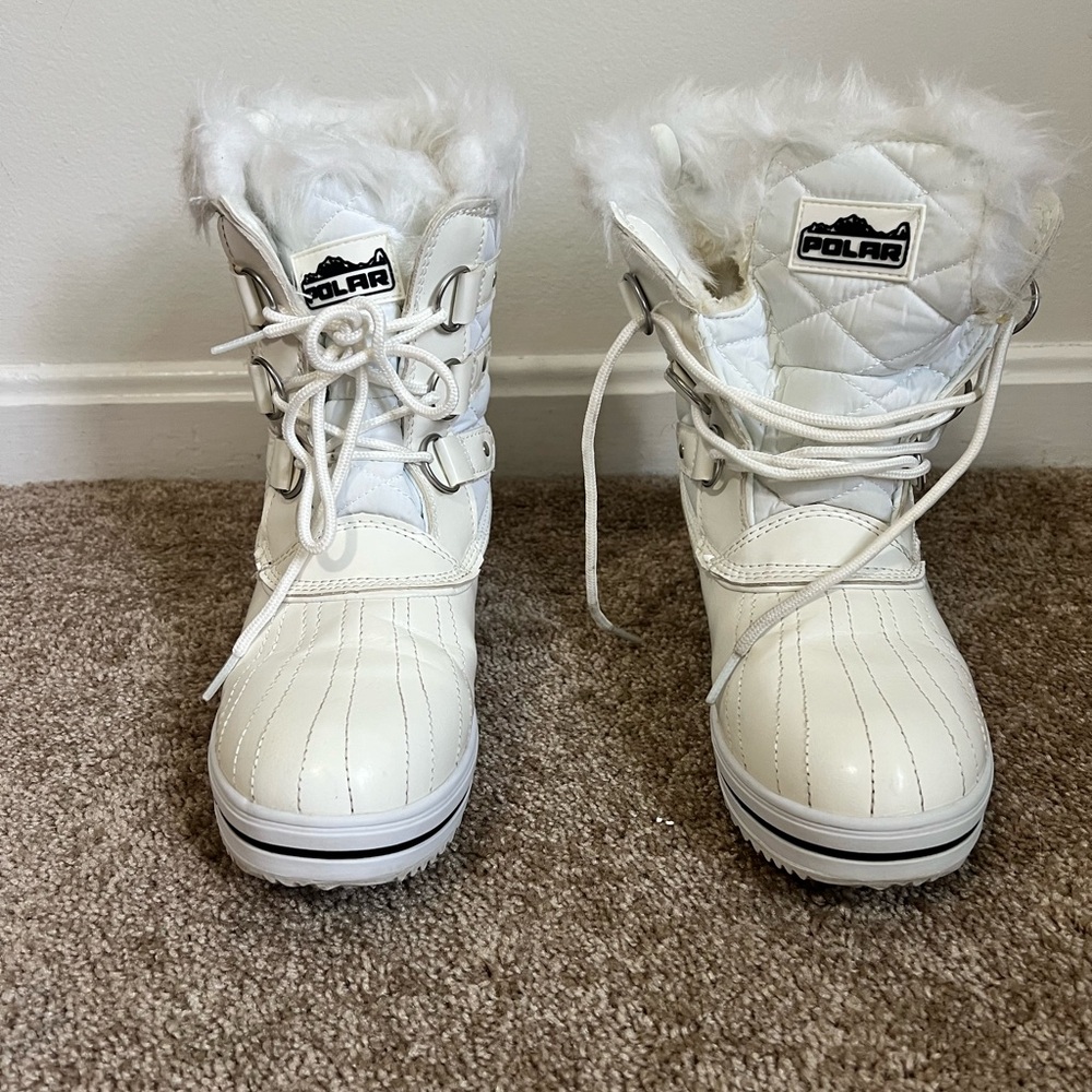 Women's White Winter Boots